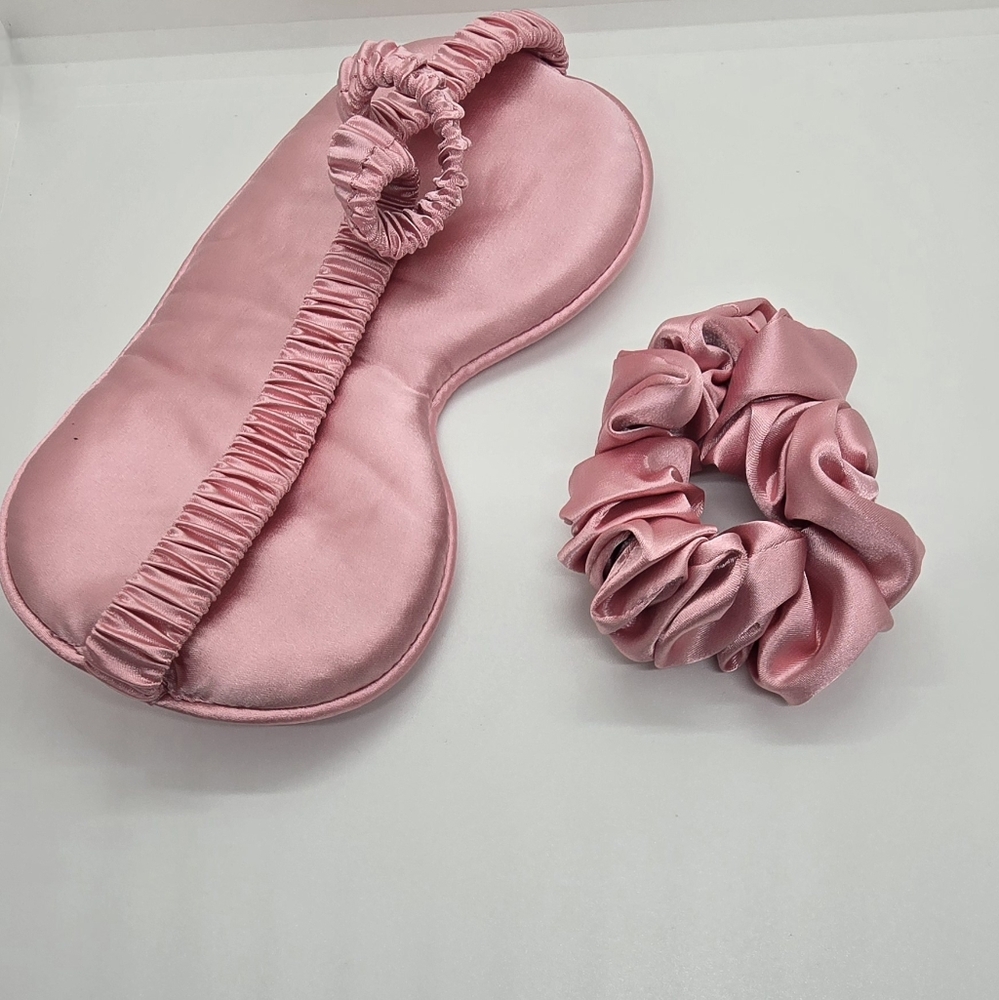 Eye mask and hair scrunchie with pouch 3 piece set